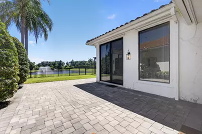 2185 Regents Boulevard, West Palm Beach, FL 33409 - Photo 53