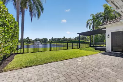 2185 Regents Boulevard, West Palm Beach, FL 33409 - Photo 55