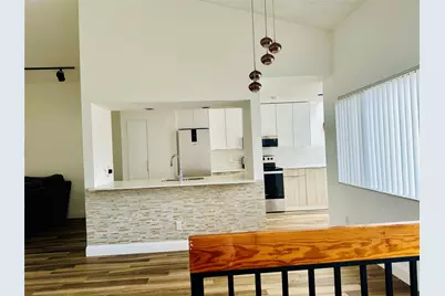 8142 NW 17th Manor, Plantation, FL 33322 - Photo 9