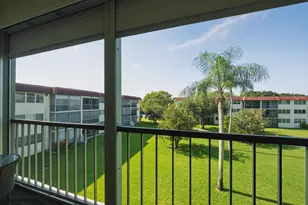 9420 S Hollybrook Lake Dr, Pembroke Pines, FL 33025 - Photo 17