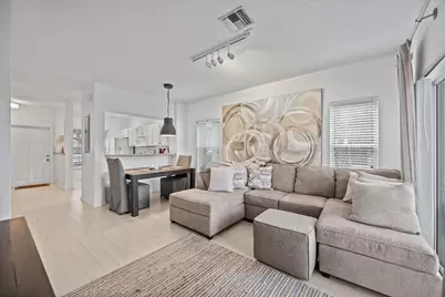 5072 Palmbrooke Circle, West Palm Beach, FL 33417 - Photo 9