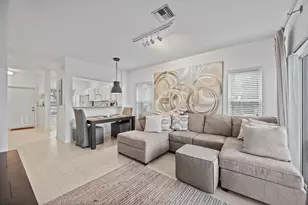 5072 Palmbrooke Cir, West Palm Beach, FL 33417 - Photo 9