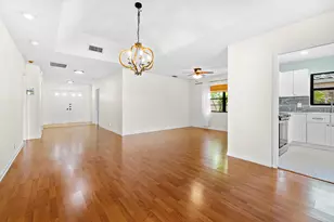 8409 Bonita Isle Dr, Lake Worth, FL 33467 - Photo 9
