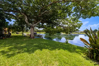 8409 Bonita Isle Drive, Lake Worth, FL 33467 - Photo 29