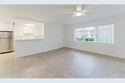 601 SW 2nd Avenue #5, Boca Raton, FL 33432 - Photo 3
