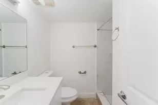 601 SW 2nd Ave, Boca Raton, FL 33432 - Photo 17