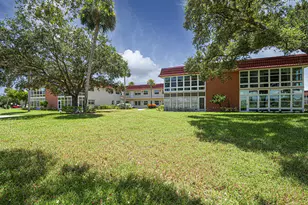 50 Woodland Dr, Vero Beach, FL 32962 - Photo 23