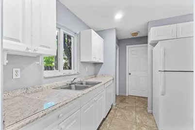 13789 Yarmouth Drive #13793, Wellington, FL 33414 - Photo 9