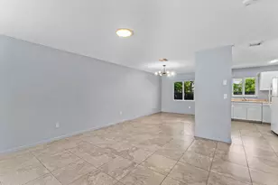 13789 Yarmouth Dr, Wellington, FL 33414 - Photo 7