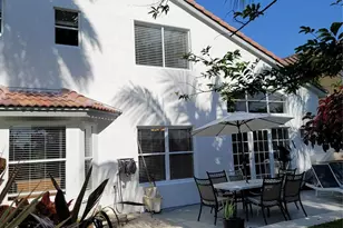 8117 Pelican Harbour Dr, Lake Worth, FL 33467 - Photo 5