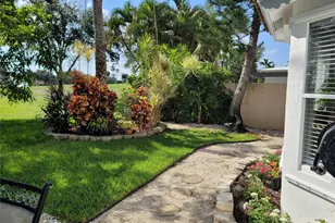 8117 Pelican Harbour Dr, Lake Worth, FL 33467 - Photo 23
