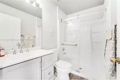 8117 Pelican Harbour Drive, Lake Worth, FL 33467 - Photo 63