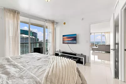 465 Brickell Avenue #5102, Miami, FL 33131 - Photo 13