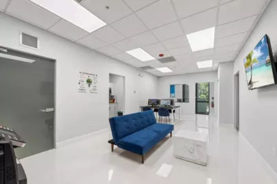 9200 Belvedere Road #207, Royal Palm Beach, FL 33411 - Photo 7