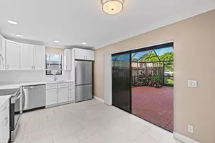 7754 Courtyard Run W, Boca Raton, FL 33433 - Photo 3