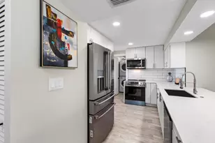 6461 NW 2nd Ave, Boca Raton, FL 33487 - Photo 9