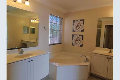 624 Garden Cress Trail, Royal Palm Beach, FL 33411 - Photo 15