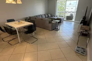 900 NE 12th Ave, Hallandale Beach, FL 33009 - Photo 7