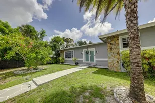 3609 SW 58th Ave, West Park, FL 33023 - Photo 3