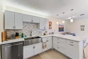 717 S US Hwy 1, Jupiter, FL 33477 - Photo 17