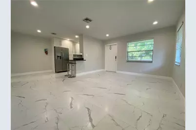 624 NE 10th Avenue #5, Fort Lauderdale, FL 33304 - Photo 3