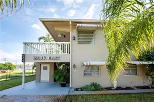 624 NE 10th Ave, Fort Lauderdale, FL 33304 - Photo 1