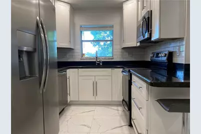 624 NE 10th Avenue #5, Fort Lauderdale, FL 33304 - Photo 5
