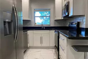 624 NE 10th Ave, Fort Lauderdale, FL 33304 - Photo 5