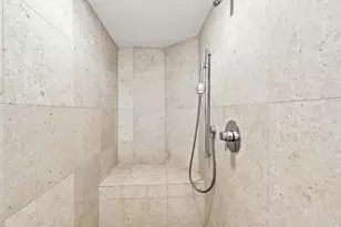 465 Brickell Ave, Miami, FL 33131 - Photo 19