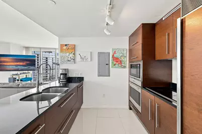 465 Brickell Avenue #5102, Miami, FL 33131 - Photo 3