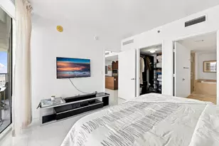 465 Brickell Ave, Miami, FL 33131 - Photo 15