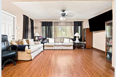 655 W Melrose Circle, Fort Lauderdale, FL 33312 - Photo 5