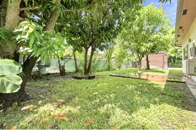 655 W Melrose Circle, Fort Lauderdale, FL 33312 - Photo 19