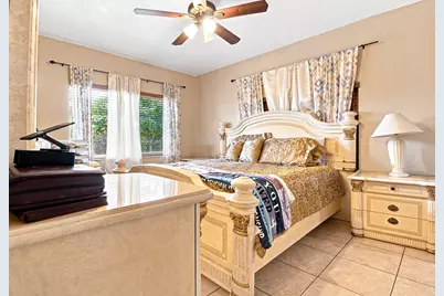 655 W Melrose Circle, Fort Lauderdale, FL 33312 - Photo 11