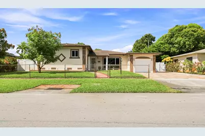 655 W Melrose Circle, Fort Lauderdale, FL 33312 - Photo 1