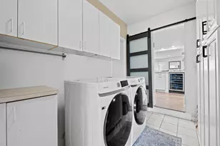 2011 NE 60th St, Fort Lauderdale, FL 33308 - Photo 9