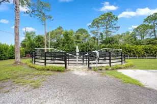 2440 Buck Ridge Trail, Loxahatchee, FL 33470 - Photo 15