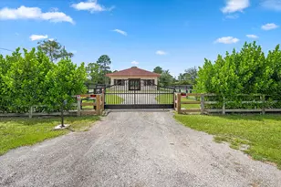 2440 Buck Ridge Trail, Loxahatchee, FL 33470 - Photo 3