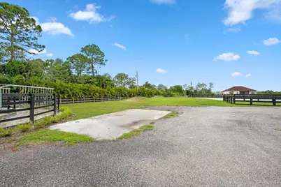 2440 Buck Ridge Trail, Loxahatchee, FL 33470 - Photo 53