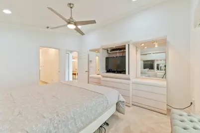 19200 NW 24th Court, Pembroke Pines, FL 33029 - Photo 15