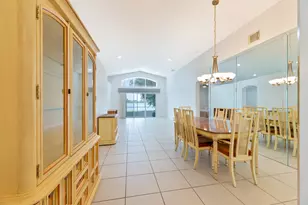 19200 NW 24th Ct, Pembroke Pines, FL 33029 - Photo 3