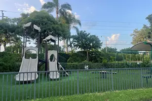 19200 NW 24th Ct, Pembroke Pines, FL 33029 - Photo 41