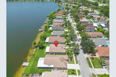 19200 NW 24th Court, Pembroke Pines, FL 33029 - Photo 37