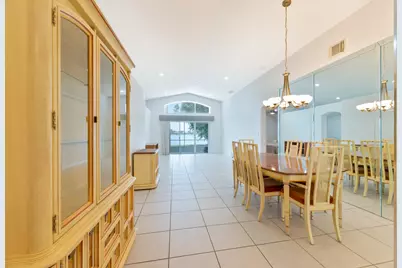 19200 NW 24th Court, Pembroke Pines, FL 33029 - Photo 3