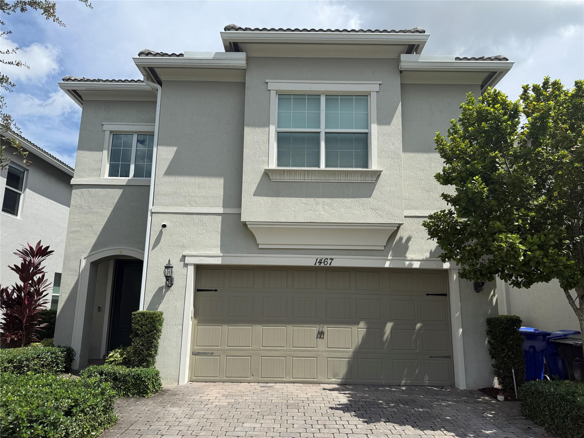 1467 Pongam Ter - 1467 Pongam Ter, Hollywood, FL 33021 Luxury Property | Jose Angel Pina