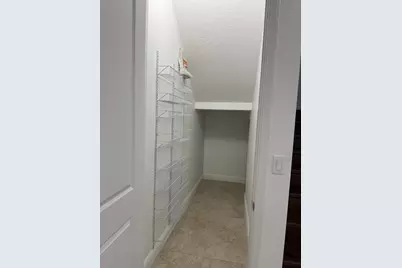 12466 NW 17th Court, Pembroke Pines, FL 33028 - Photo 5