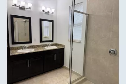 12466 NW 17th Court, Pembroke Pines, FL 33028 - Photo 13