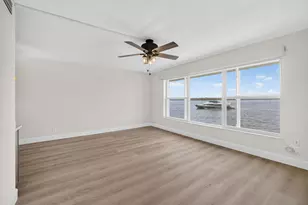 52 Yacht Club Dr, North Palm Beach, FL 33408 - Photo 17