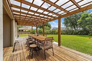 5648 NW Lorna Ct, Port Saint Lucie, FL 34986 - Photo 43
