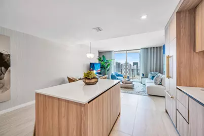 77 SE 5th Street #1809, Miami, FL 33131 - Photo 15